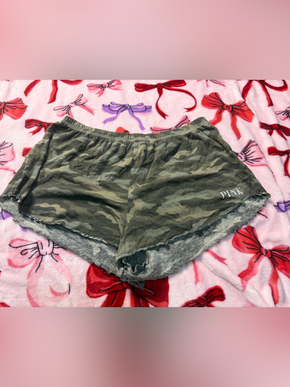 PINK Victoria's Secret Gray Olive Camo Lounge Shorts